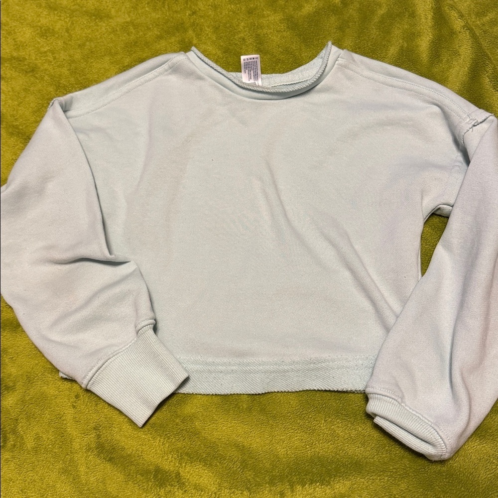 3pk Girls 7/8 Yogalicious Crop Sweatshirt and 1 Danskin 7/8 Athletic Top - Picture 3 of 6